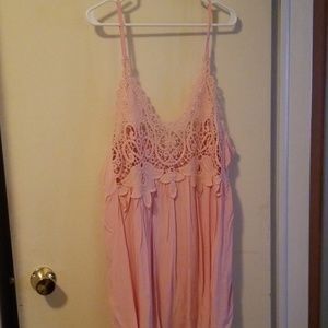 Clothing Obsessed 3X Pink Crocheted Flowy Tank
